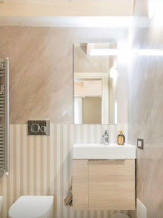 Accademia 21 Bed & Breakfast มานโตวา ภายนอก รูปภาพ