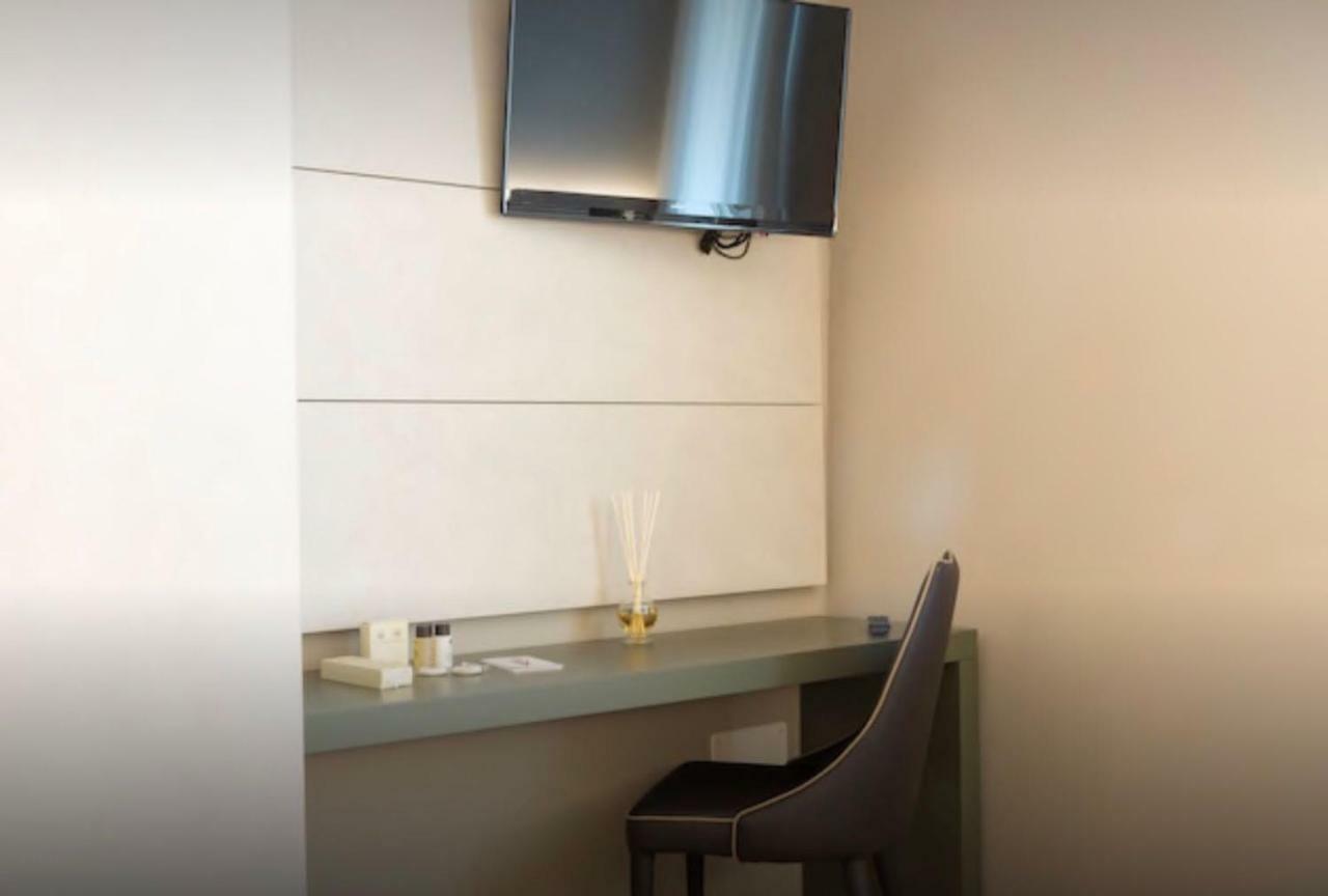 Accademia 21 Bed & Breakfast มานโตวา ภายนอก รูปภาพ